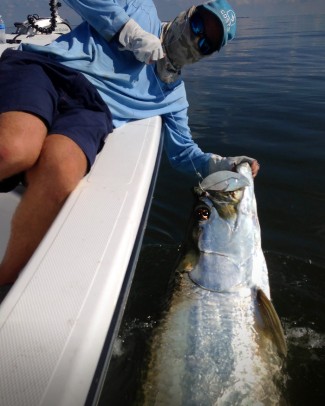 mustad circle hooks tarpon fishing louisiana. Photo, MGFC.